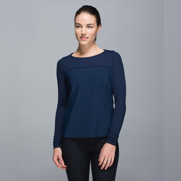 lululemon athletica Tops - Lululemon Out Of This World Long Sleeve Inkwell Navy Size 4